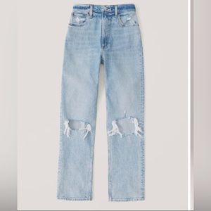 Abercrombie & Fitch Ultra High Rise 90s Straight Jean Size 25/0 **see details**